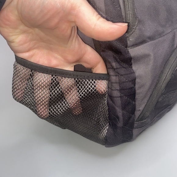 Trans By Jansport Backpack Bookbag Black Gray Plaid 17"x18"x6" - Picture 10 of 12